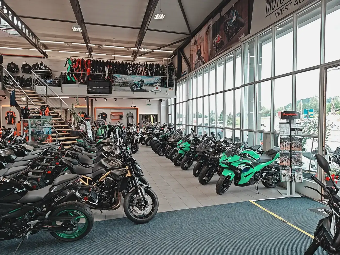 Kawasaki Motorräder bei Moto-Center WEST St. Gallen Kawasaki Motorräder bei Moto-Center WEST St. Gallen